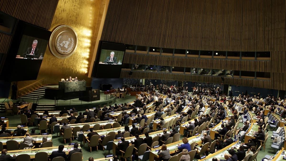 YK:n yleiskokous New Yorkissa 15. lokakuuta 2015.