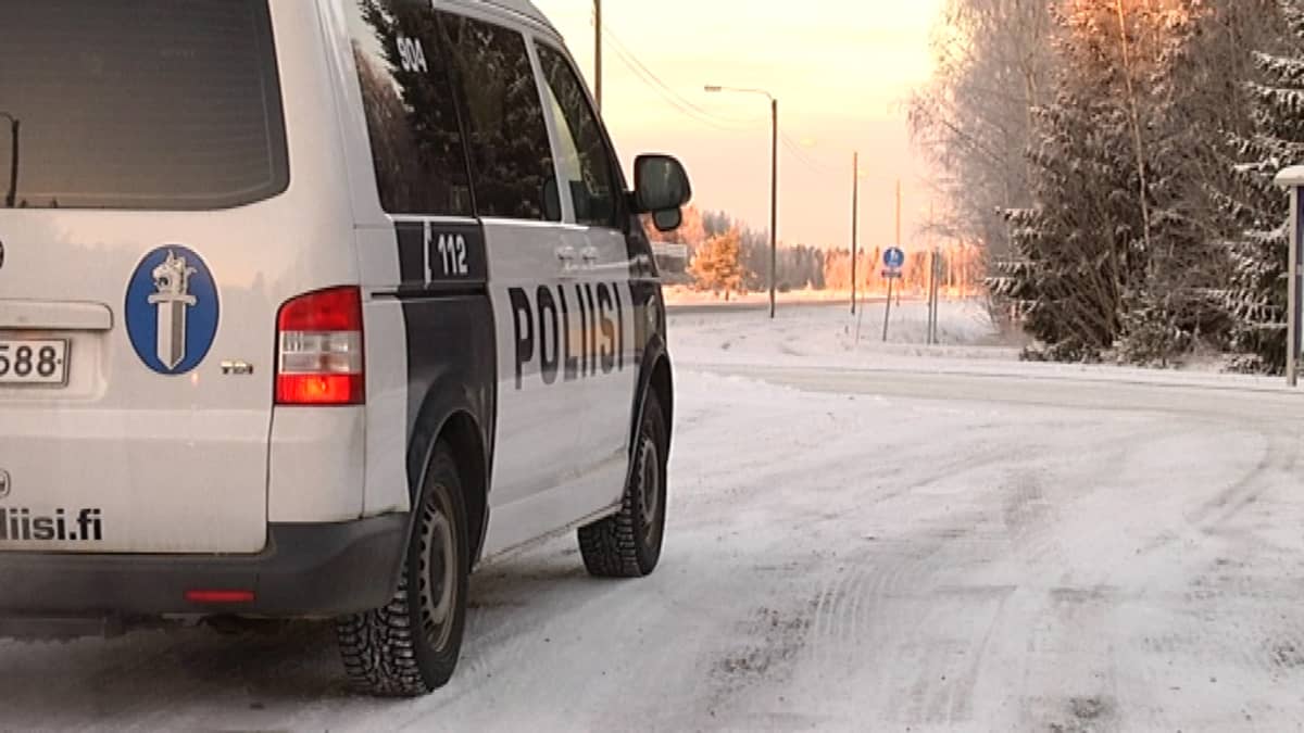 Pohjanmaan poliisinmukaan hälytystehtäviäkin tuntuu olevan suomenkielisissä kunnissa enemmän.