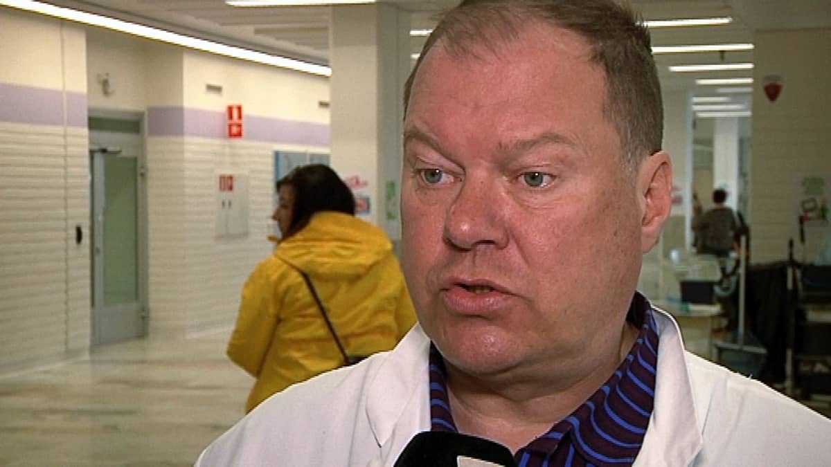 Lapin sairaanhoitopiirin infektiolääkäri Markku Broas