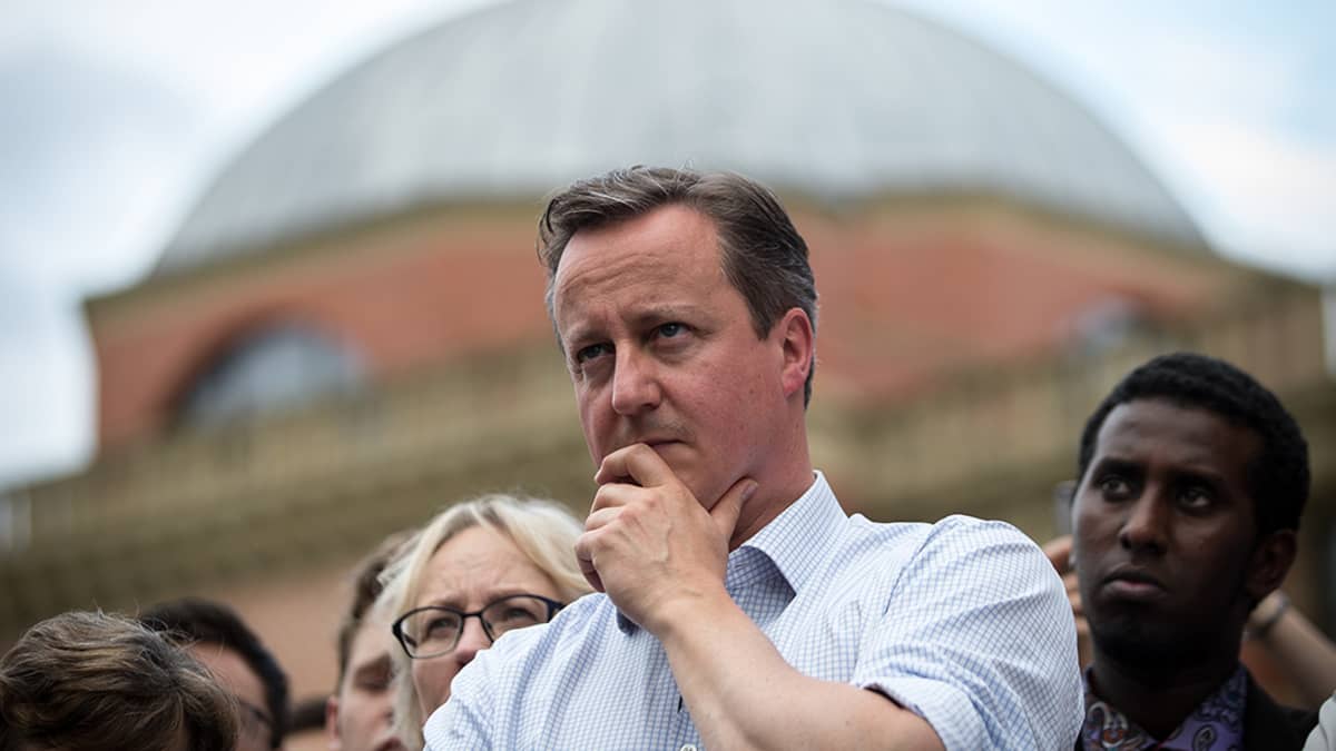 David Cameron kuvattuna Eu:ssa pysymisen puolesta järjestetyssä kampanjassa Birminghamissa 22. kesäkuuta 2016. 