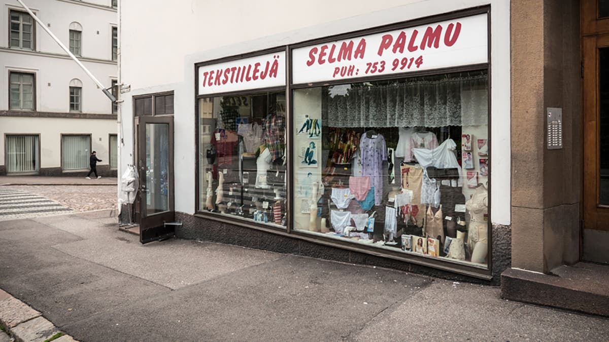 Selma Palmu-kivijalkakauppa. 