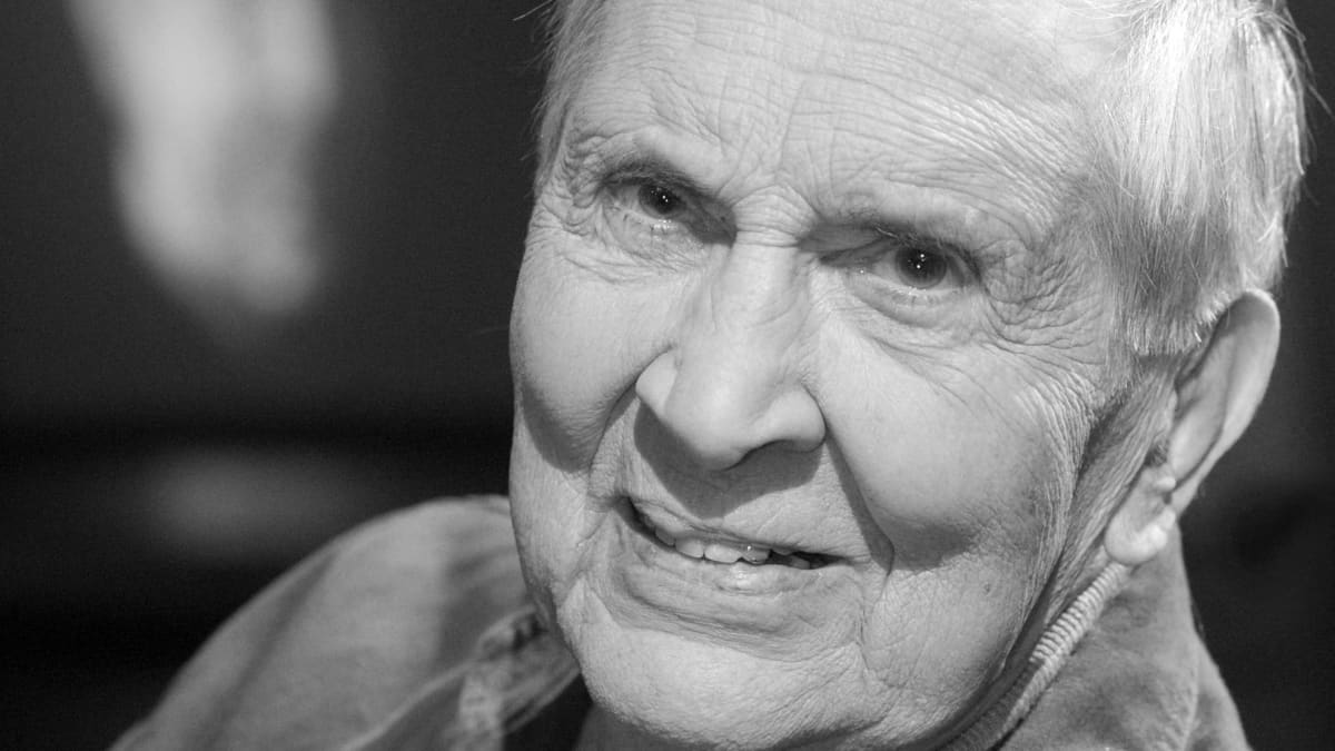 Säveltäjä Einojuhani Rautavaara. Kuva on otettu vuonna 2008.