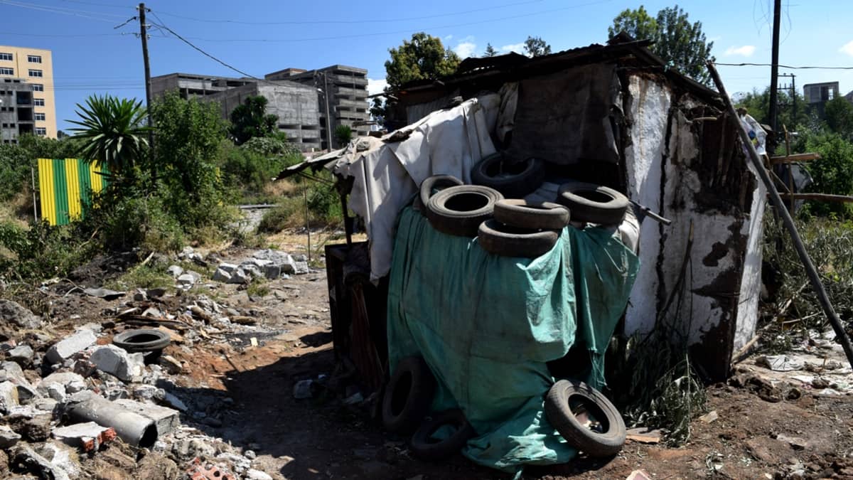 Äärimmäistä köyhyyttä - Asunto Addis Ababassa Etiopiassa