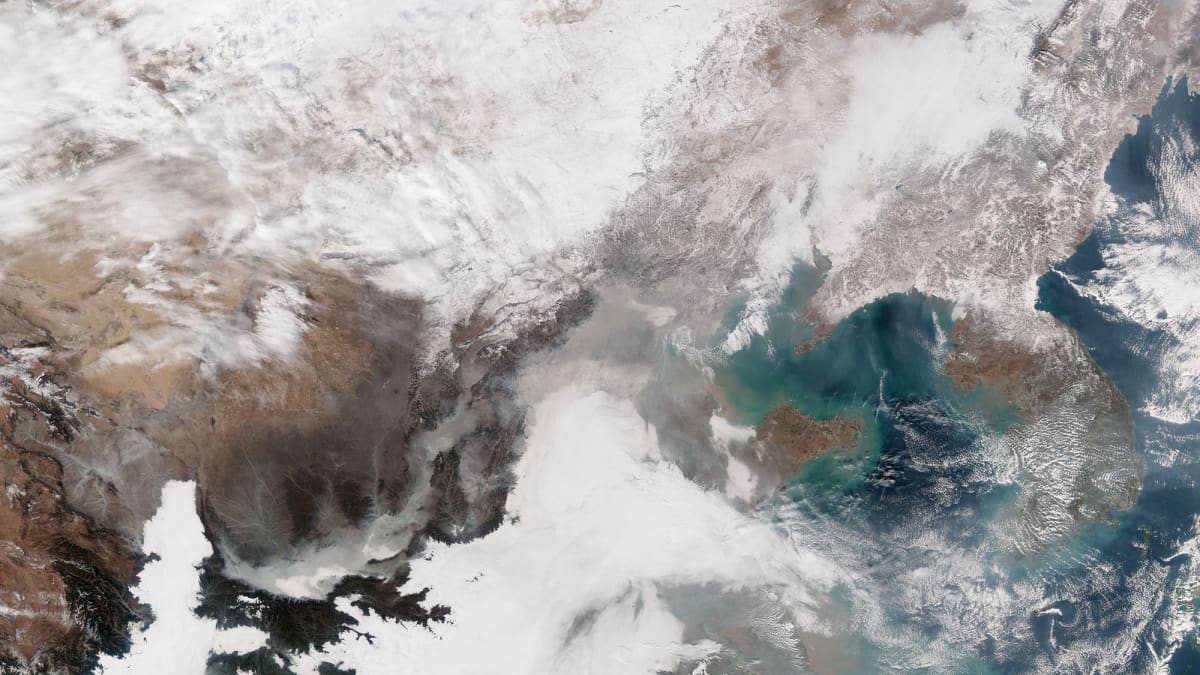 Pilviä Kiinan ja Korean niemimaan yllä NASA:n satelliitista nähtynä