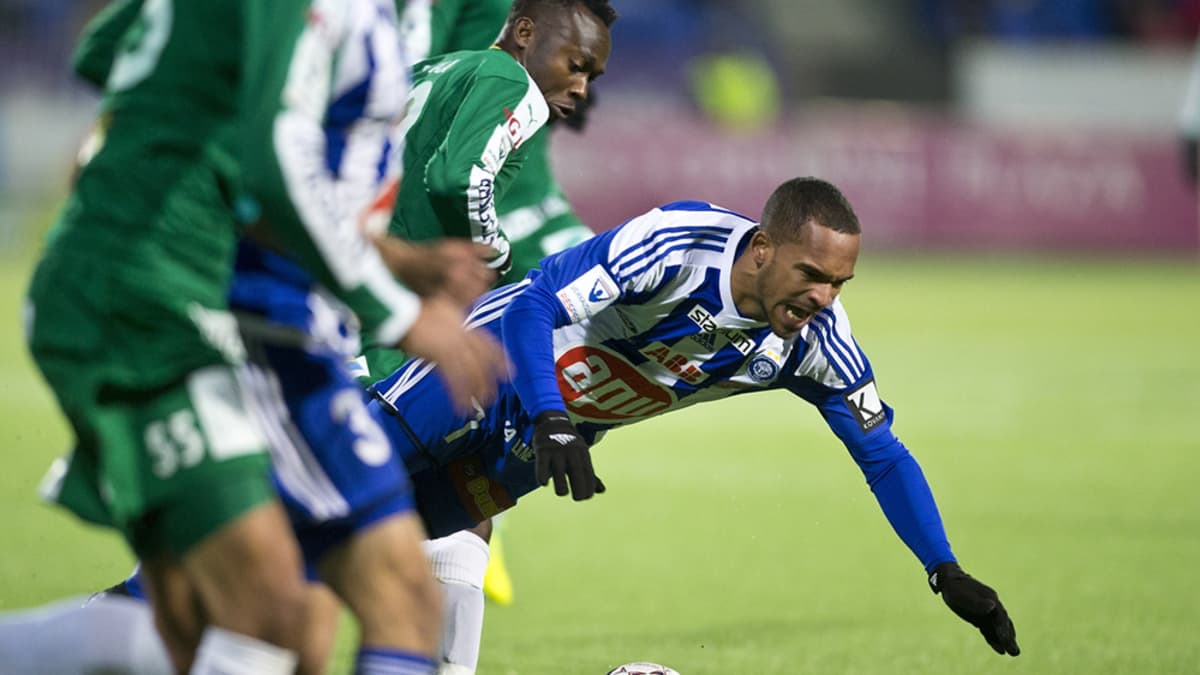 IFK Mariehamnin Anthony Dafaa Clement ja HJK:n Nikolai Alho