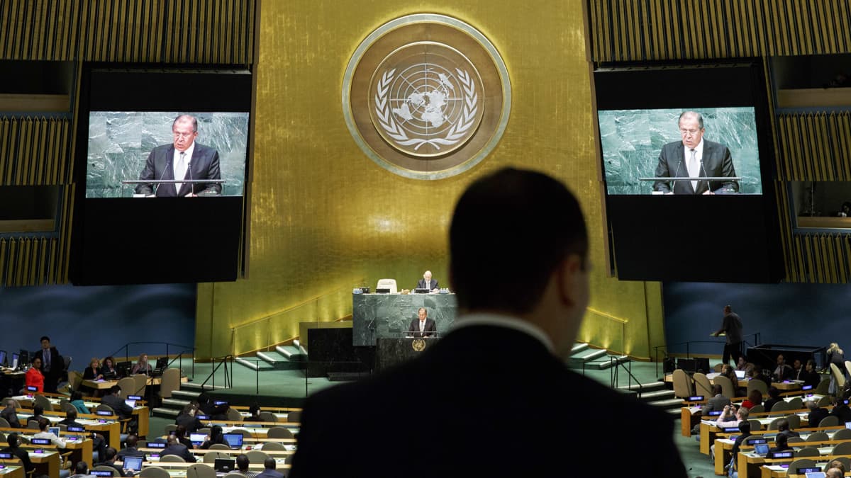 Sergei Lavrov puhuu YK:n päämajassa New Yorkissa 