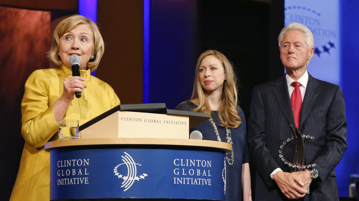 Hillary Clinton puhumassa Clintonien säätiön tilaisuudessa syyskuussa 2014.