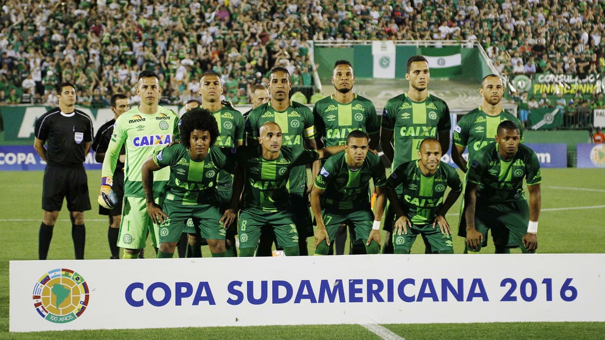 23. marraskuuta otettu valokuva brasilialaisesta Chapecoense-jalkapallojoukkueesta Chapecossa, Brasiliassa.