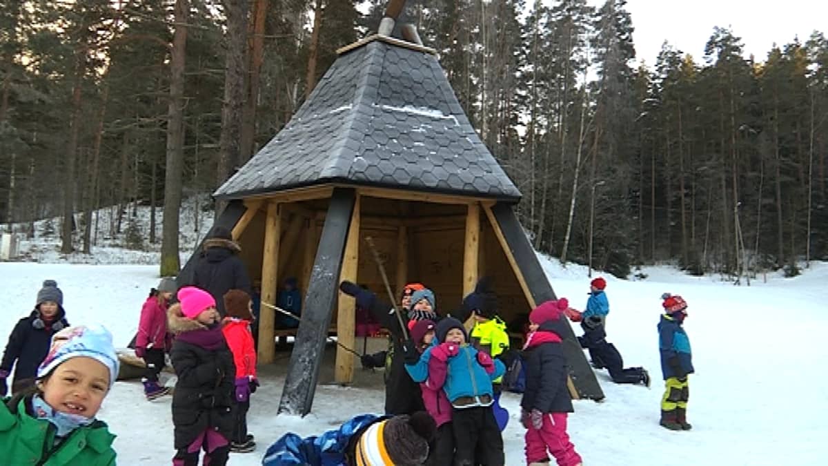 Päiväkoti jakaa lasten kuvia omalla Instagram-tilillä: Parhaat hetket eivät  mene vanhemmilta ohi | Yle Uutiset