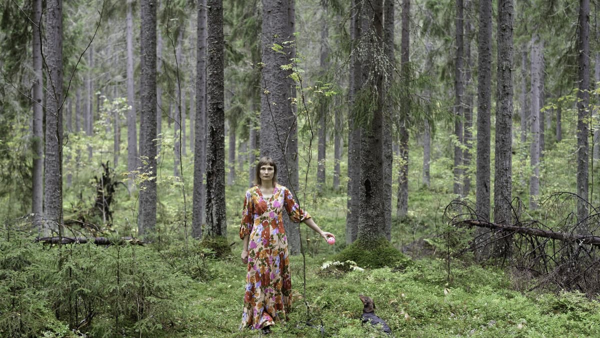 Elina Brotherus: Marcello's Theme, 2014, 90x135cm, sarjasta Carpe Fucking Diem.