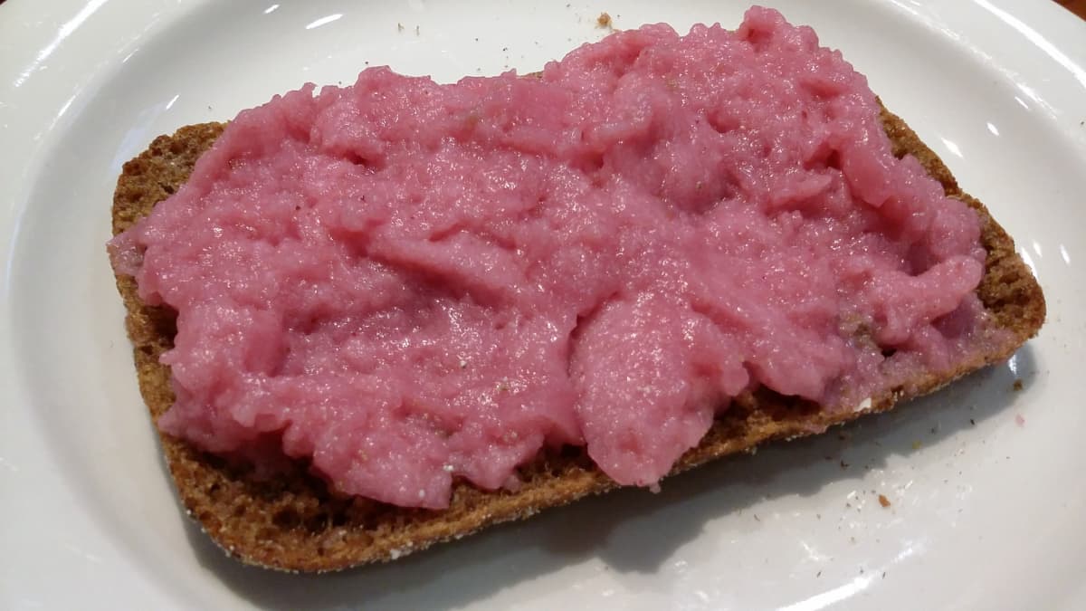 Ruisleipää vispipuurolla