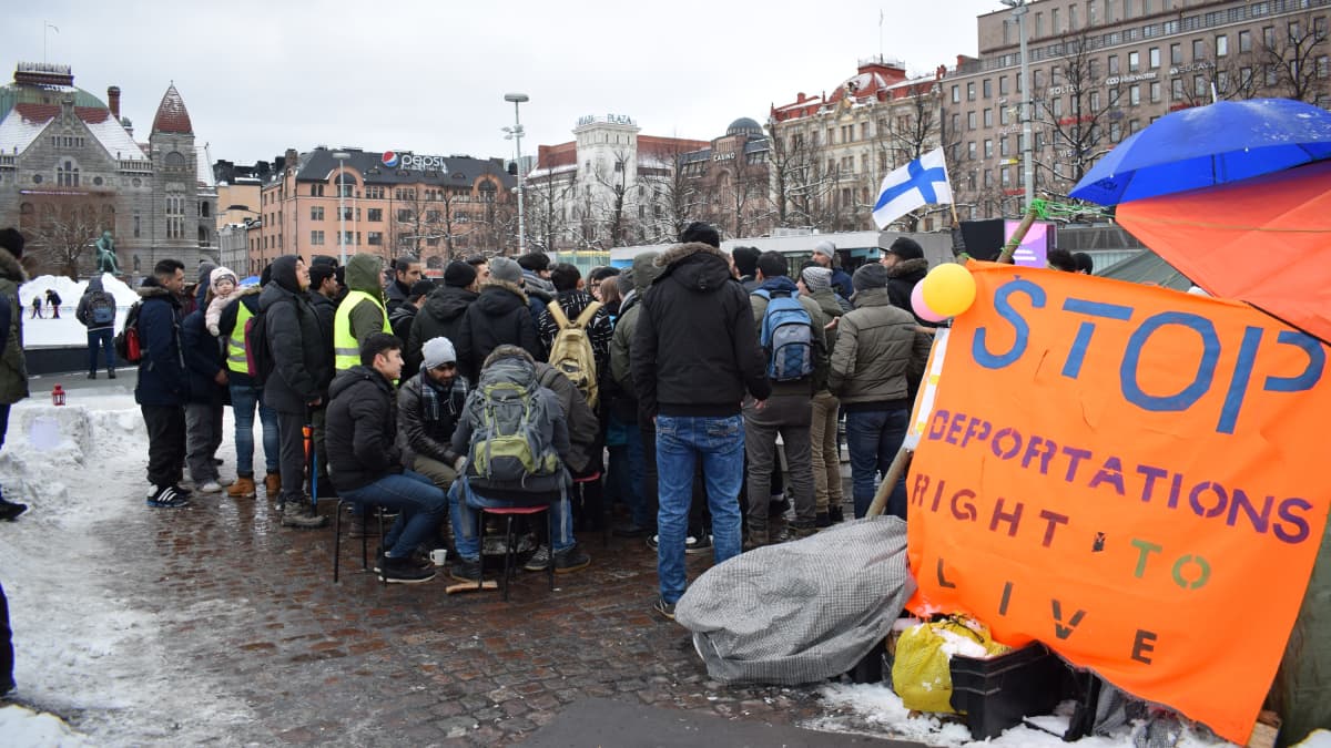 Asylum seekers from Iraq and Afghanistan have been protesting in central Helsinki against Finland's tough immigration and asylum policies for weeks.