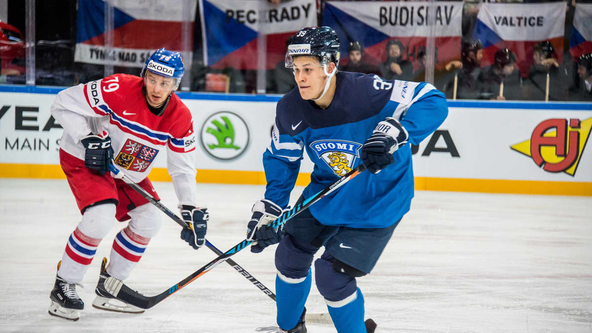 Suomen maajoukkue pelaa jääkiekkoa Norjaa vastaan torstaina Rovaniemellä |  Yle Uutiset