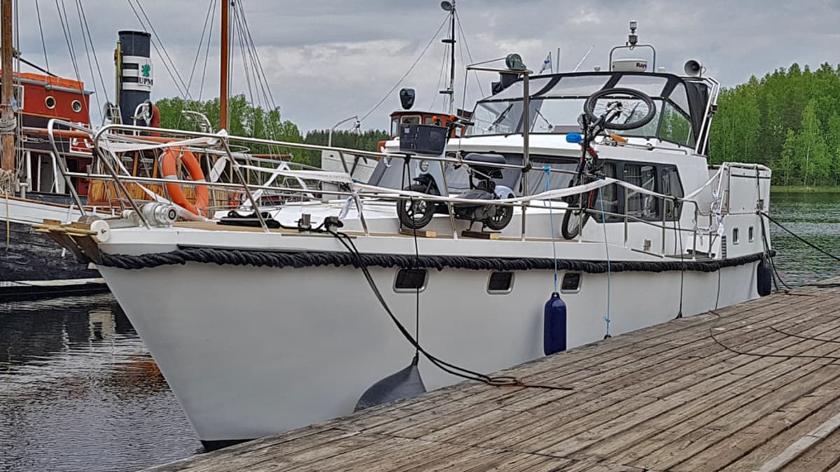 Takavarikoitu venäläinen alus