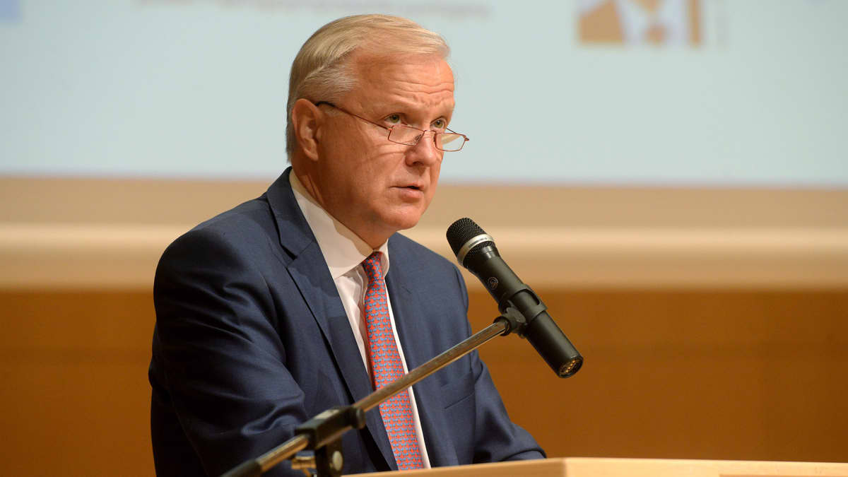 Olli Rehn Päämajasymposiumissa Mikkelissä 1. heinäkuuta 2017.
