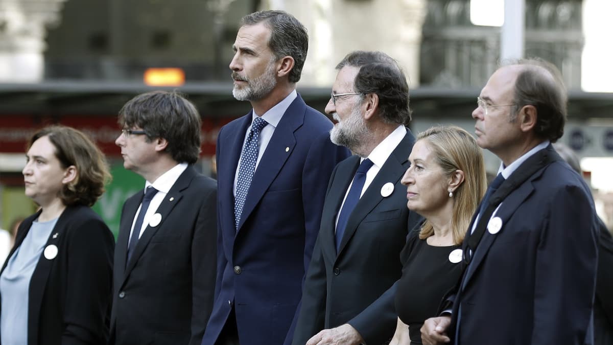 Espanjan kuningas Felipe VI osallistui rauhanmarssille Barcelonassa.