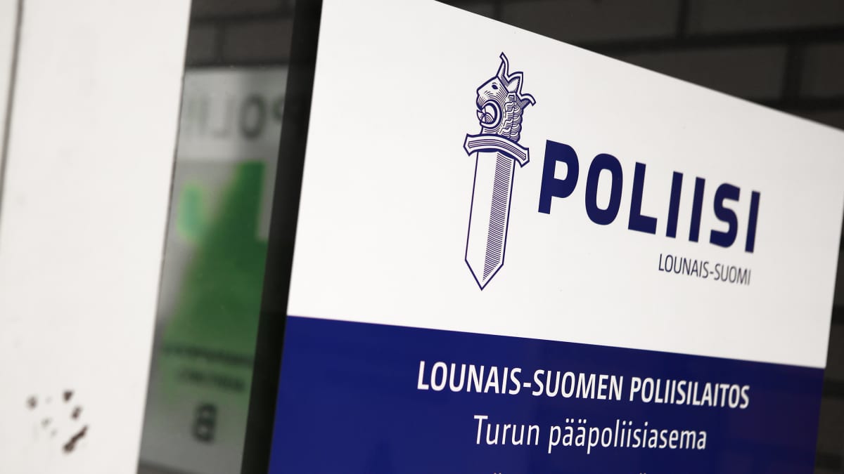 Avi ohjeistaa Lounais-Suomen poliisia laittamaan työpaikkakiusaamisen  kuriin | Yle Uutiset