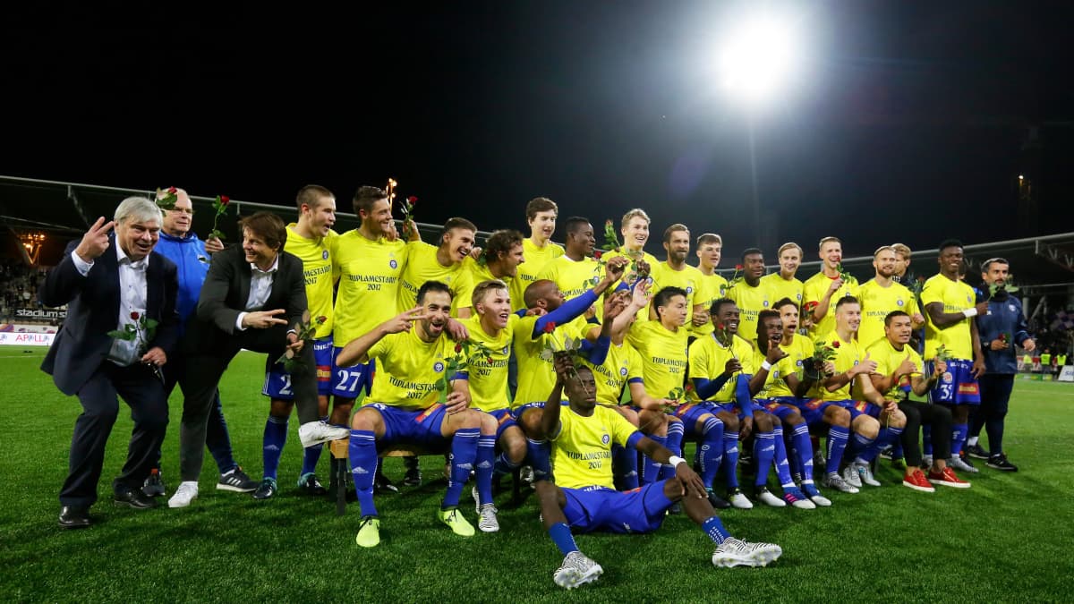 HJK seal 28th championship with 5 games to spare | News | Yle Uutiset