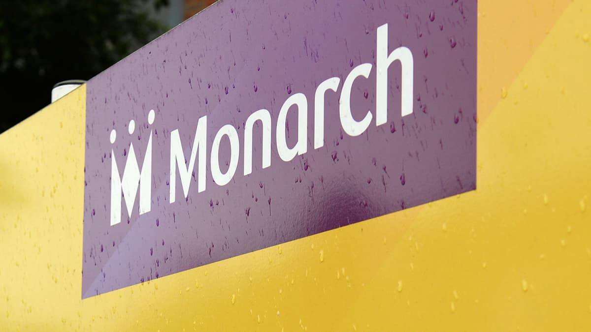 Monarch Airlines -lentoyhtiön logo. 