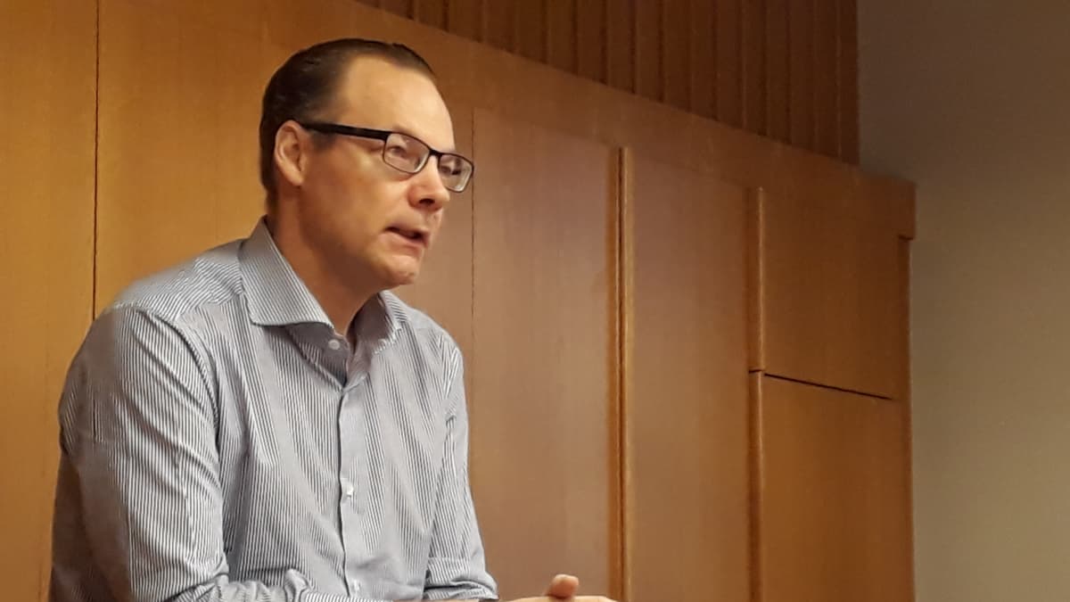 Kaupunginjohtaja Janne Laine Savonlinnan kaupungintalolla lokakuussa 2017