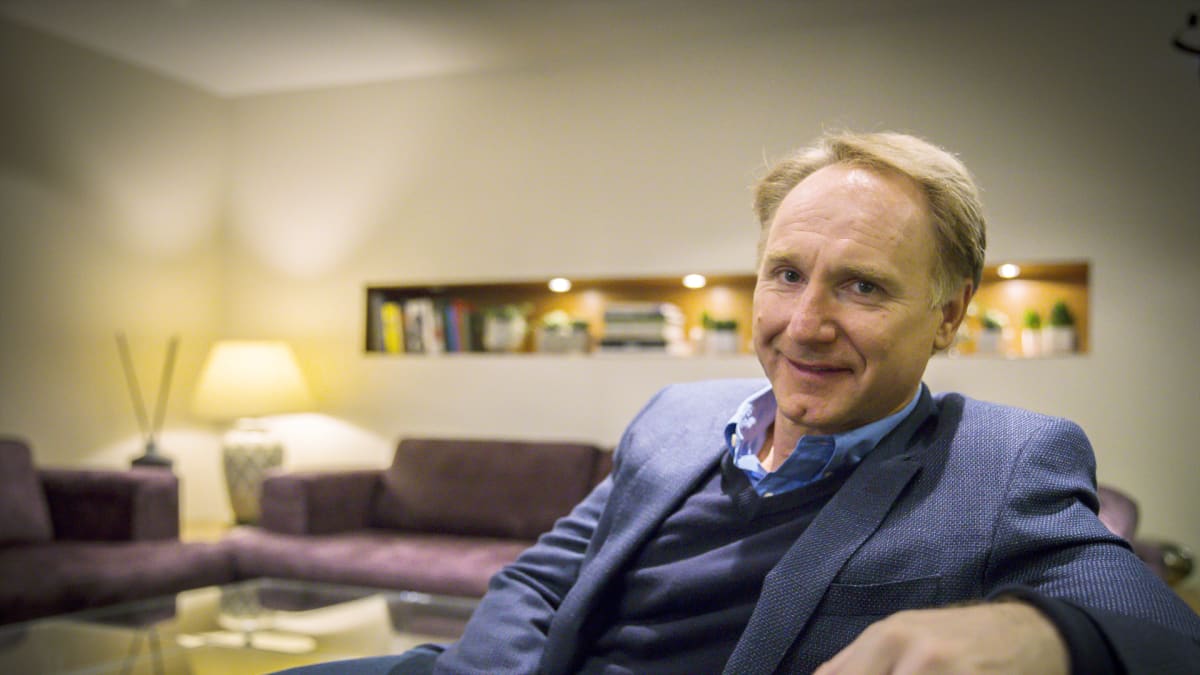 Dan Brown