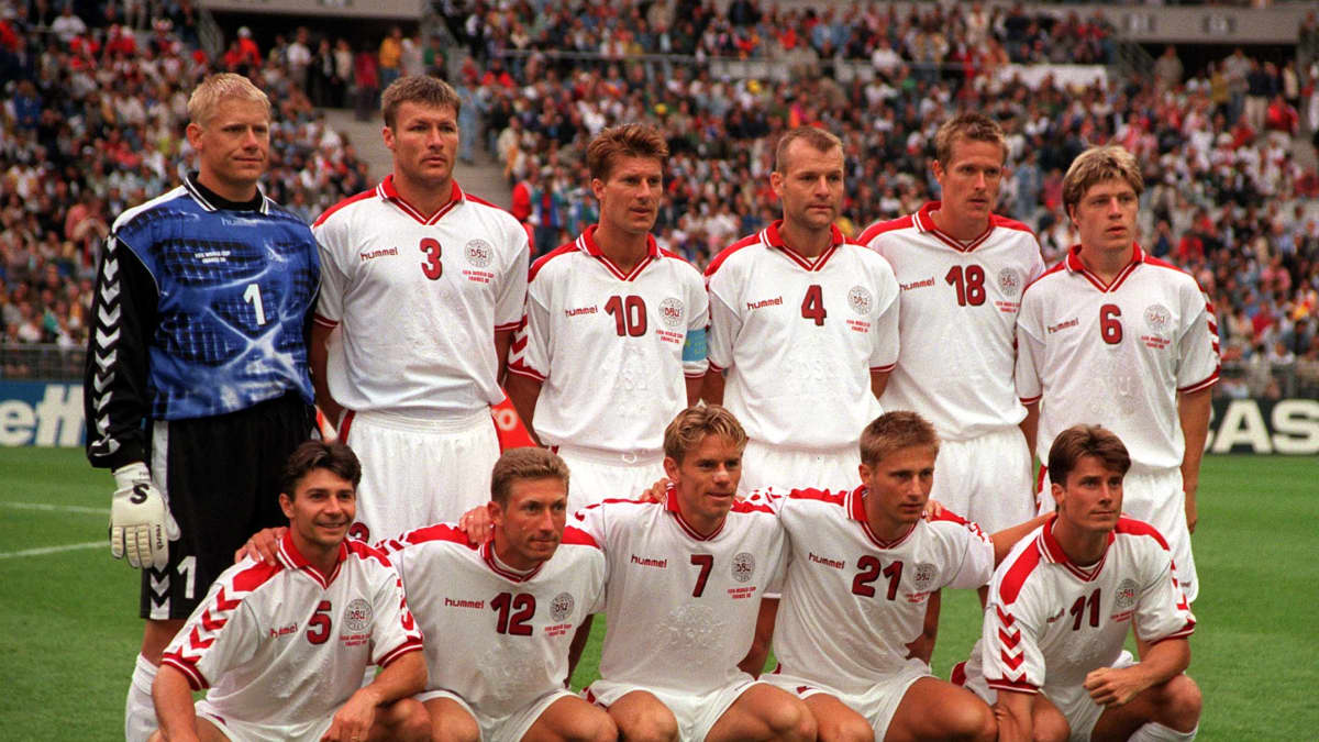 Tanskan maajoukkue MM-kisoissa 1998.