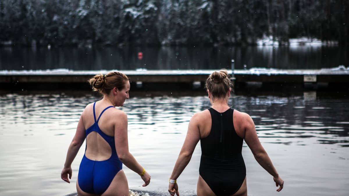 Saana Vuorio ja Laura Rostén-Jokinen uivat sadassa eri järvessä