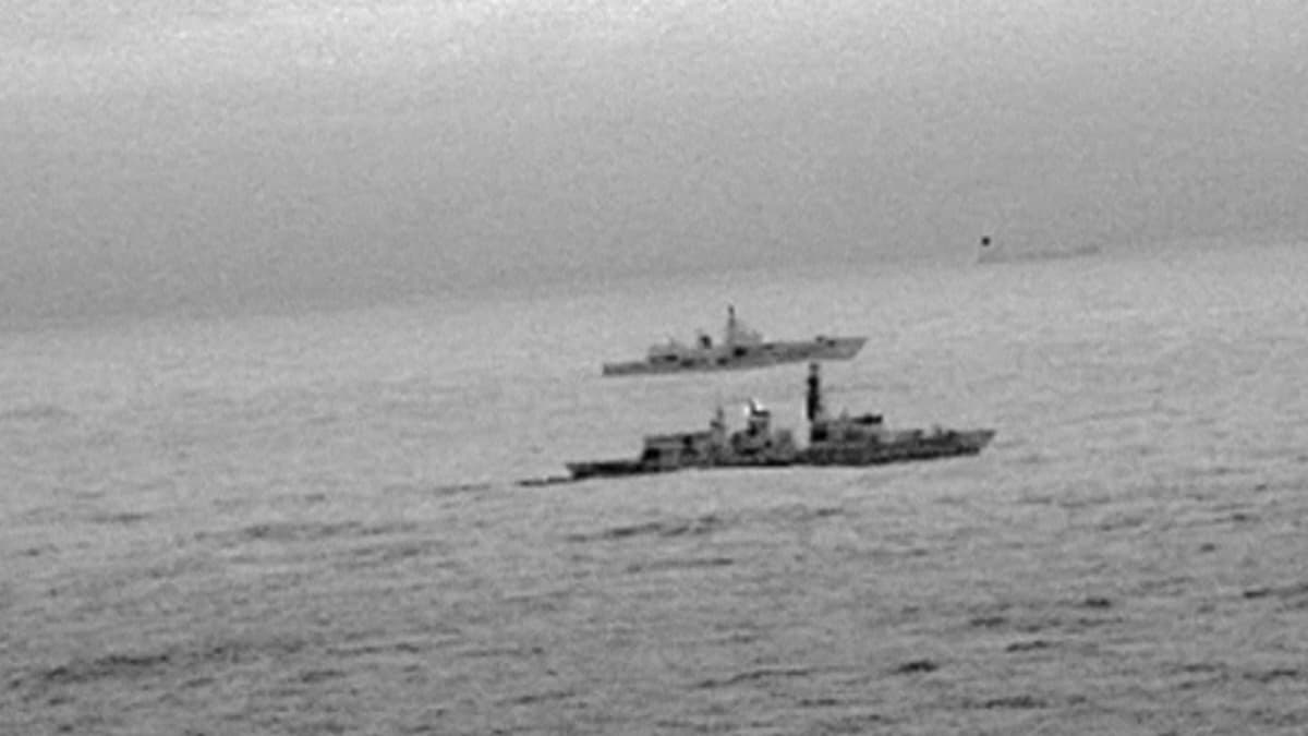 Britannian laivaston alus seurasi venäläisalusta Pohjanmerellä.