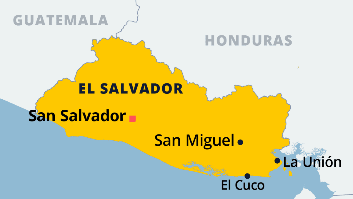 Kartalla kaupunkeja El Salvarorissa ja sen sijainti suhteessa Yhdysvaltoihin ja Suomeen.