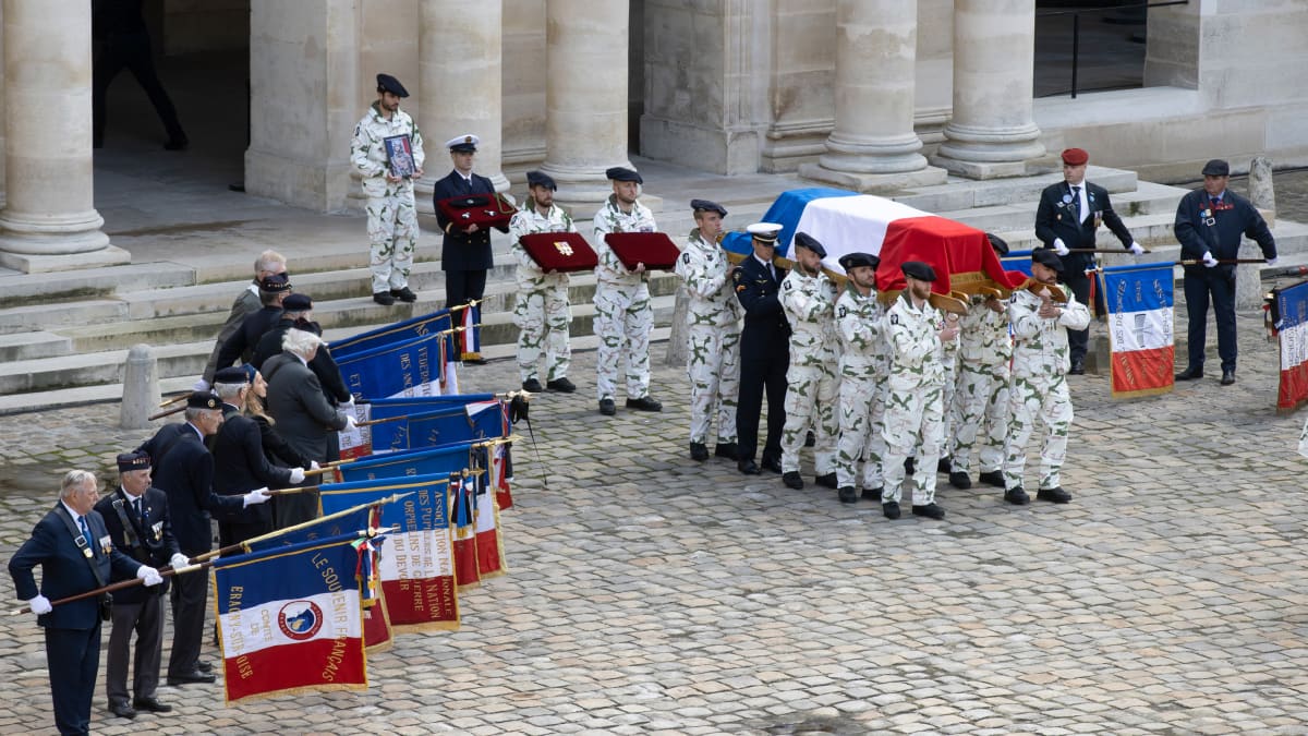 Malissa kuolleen ranskalaisen sotilaan Maxime Blascon muistoseremonia Pariisissa 29. syyskuuta 2021.