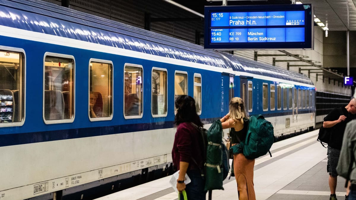 Ilmaiselle, EU:n kustantamalle Interrail-matkalle pääsee tänä vuonna jo  lähes 700 nuorta suomalaista – uusi haku alkaa keväällä