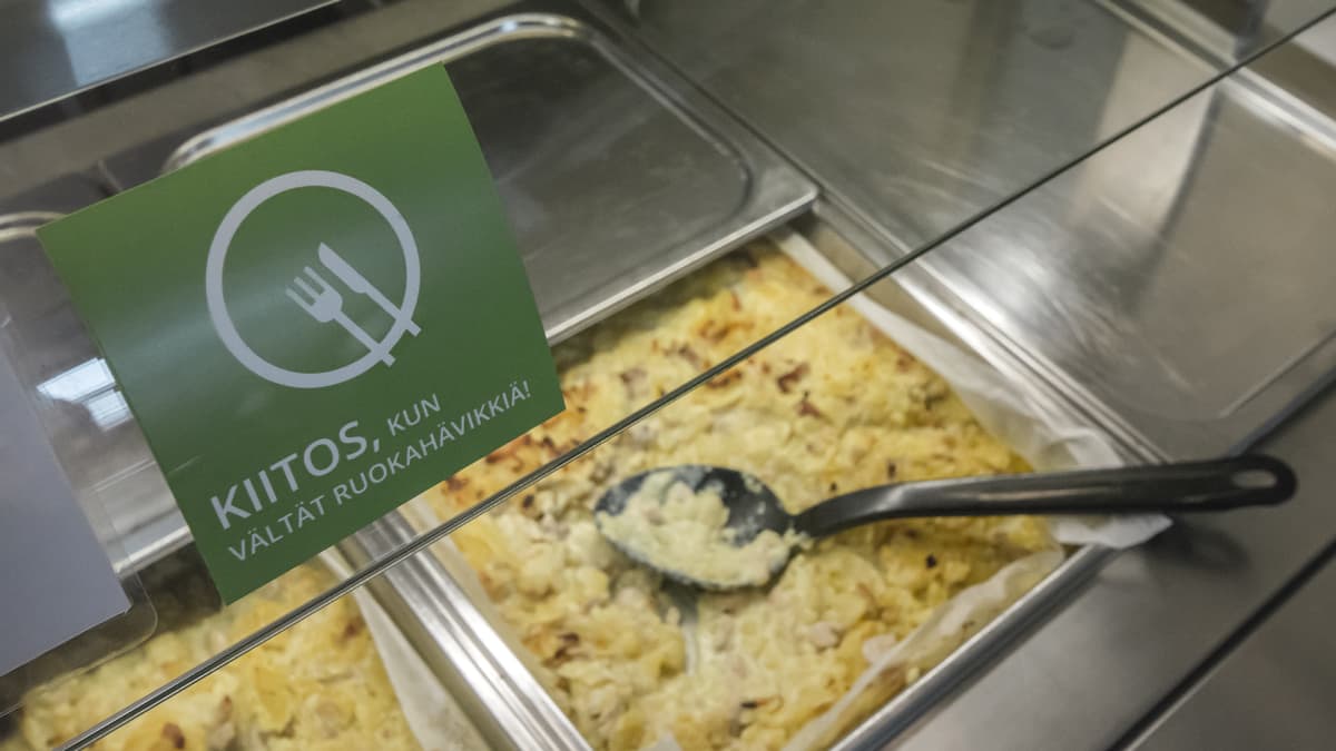 Keskussairaalan Havikkiruoka Ei Jaa Kateen Kokkolassa Menekki Oli Yllatys Jo Ennen Myynnin Aloitusta On Jono Yle Uutiset Yle Fi