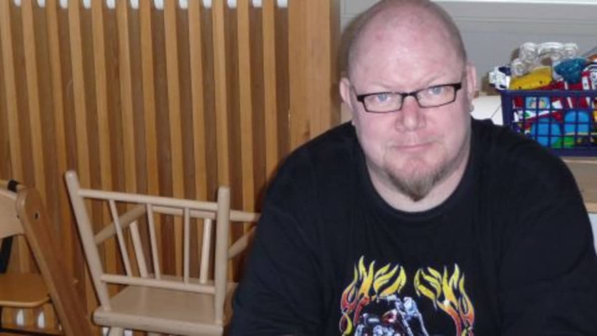 lastenhoitaja Jari Kunelius