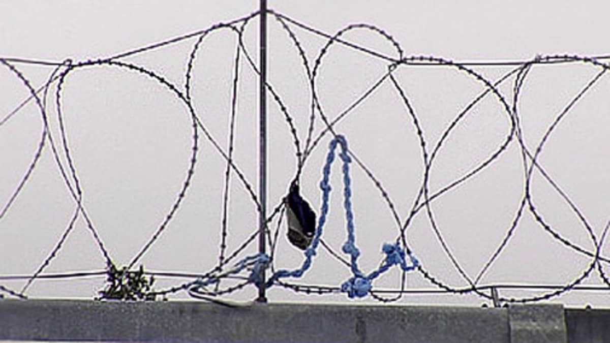 Vanki pakeni Vantaan vankilasta köyden avulla karkauspäivänä 2008.