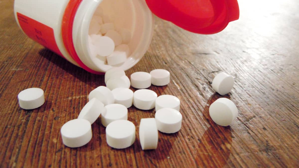 Silmatippoja Antibiootteja Kipulaakkeita Nama Reseptit Voi Saada Laakarilta Pelkalla Puhelinsoitolla Yle Uutiset Yle Fi