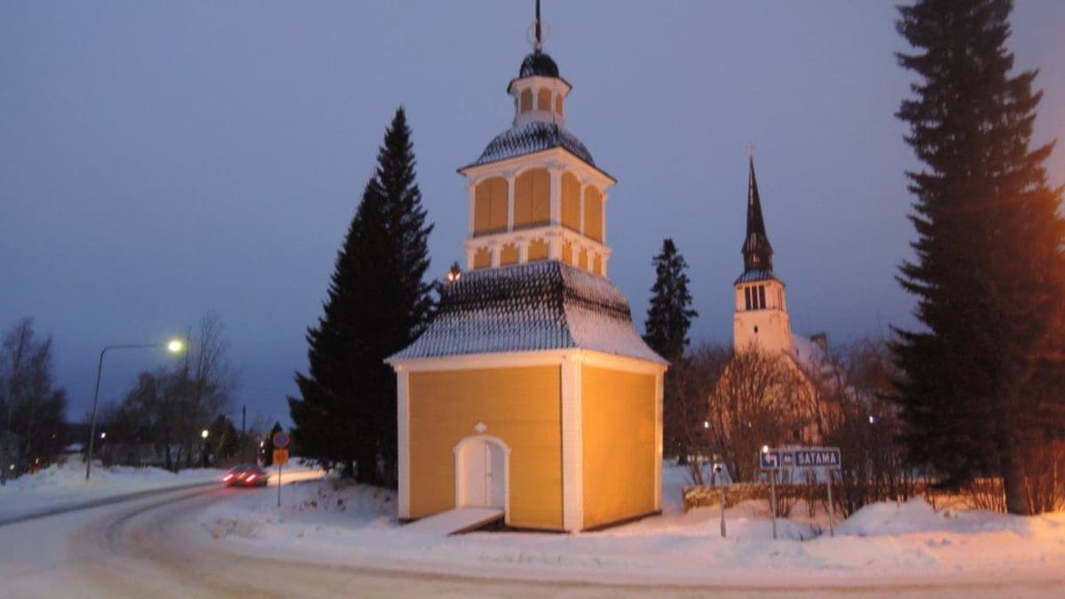 Kemijärven kirkon kellotapuli