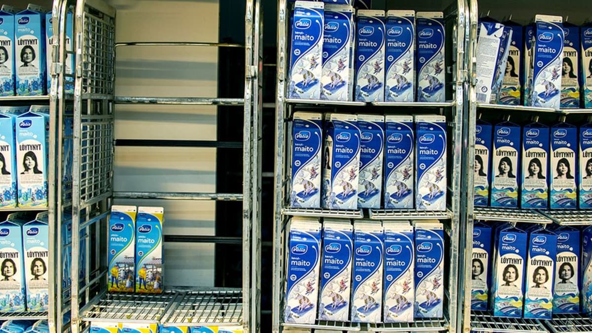 Valio pakotteista: Menetyksiä tulee, mutta kaikki maito pystytään ...