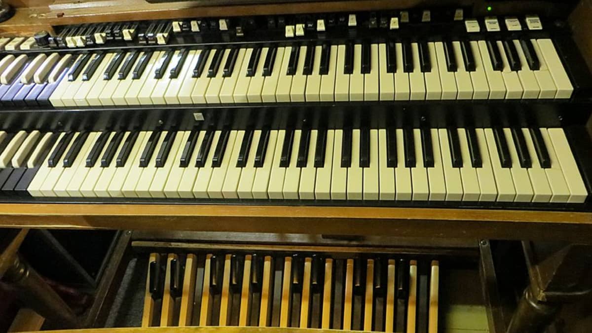 Hammond B3 koskettimet.