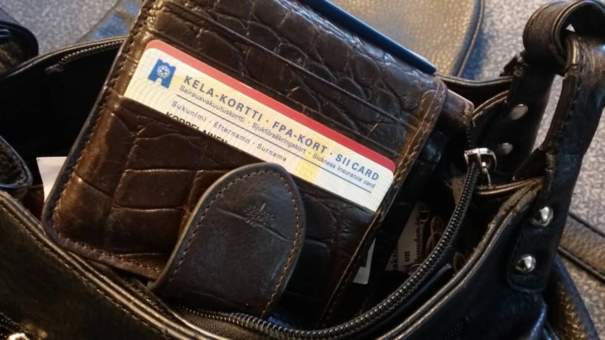 Voiko Lapselle Saada Kaksi Kela Korttia Myonnetaan Aarimmaisen Harvoin Yle Uutiset Yle Fi