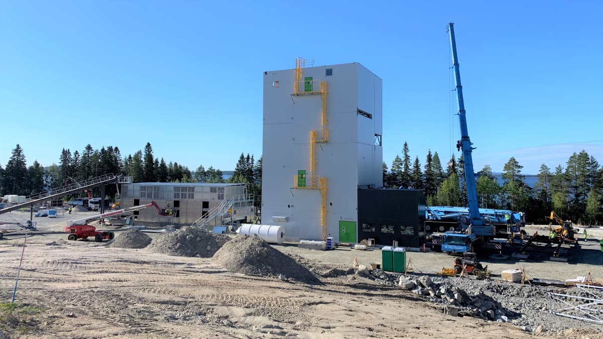 Green Fuel Nordicin bioöljynjalostamo Lieksan Kevätniemessä on pian valmis tuotannon testaukseen.
