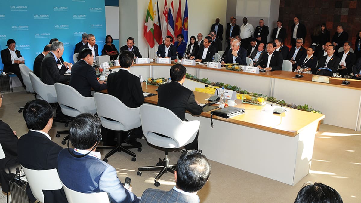 Kiinan toiminta herätti keskustelua Yhdysvaltain ja ASEAN-maiden huippukokouksessa helmikuussa 2016.