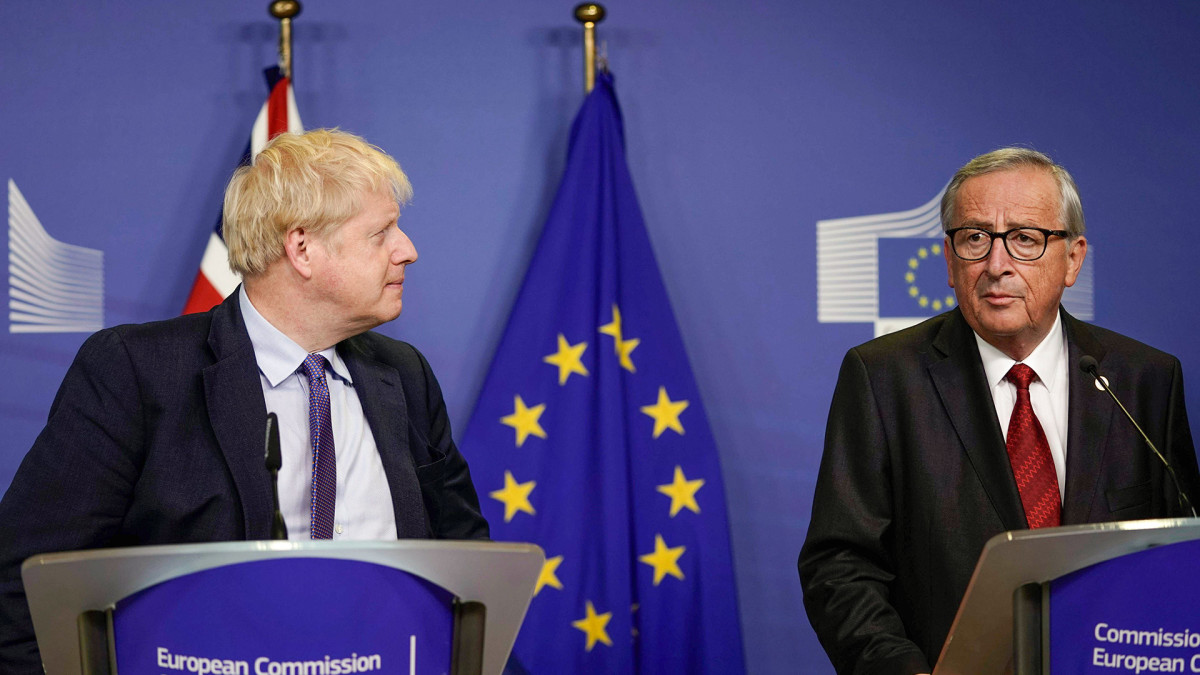 Jean-Claude Juncker ja Boris Johnson.
