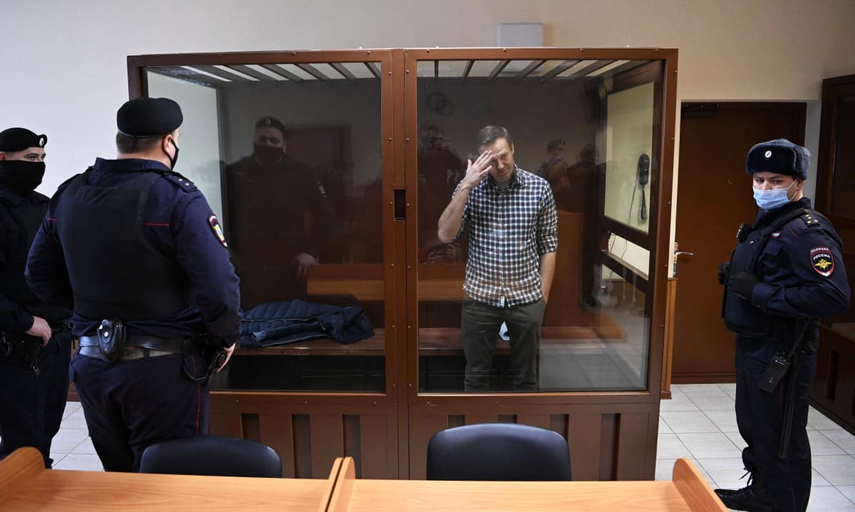Aleksei Navalnyi oikeudessa Moskovassa.