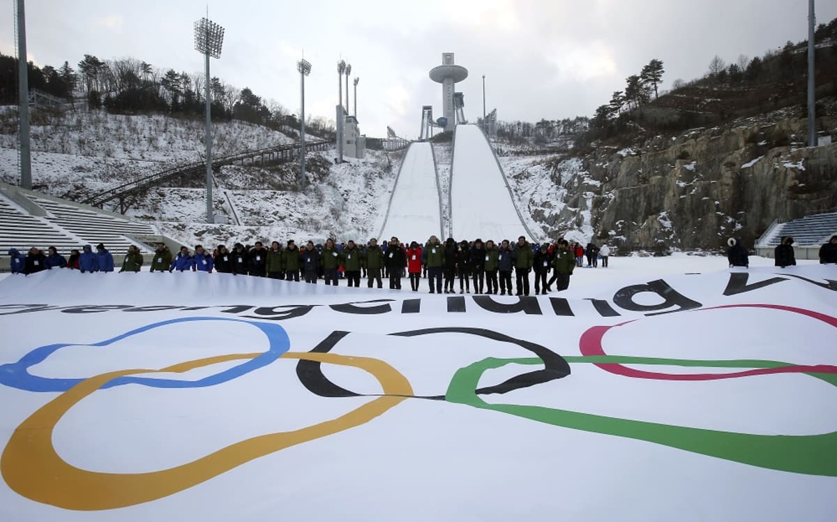 Talviolympialaisten järjestäjillä erikoinen ongelma - eksyvätkö  kisaturistit Pohjois-Koreaan? | Yle Urheilu