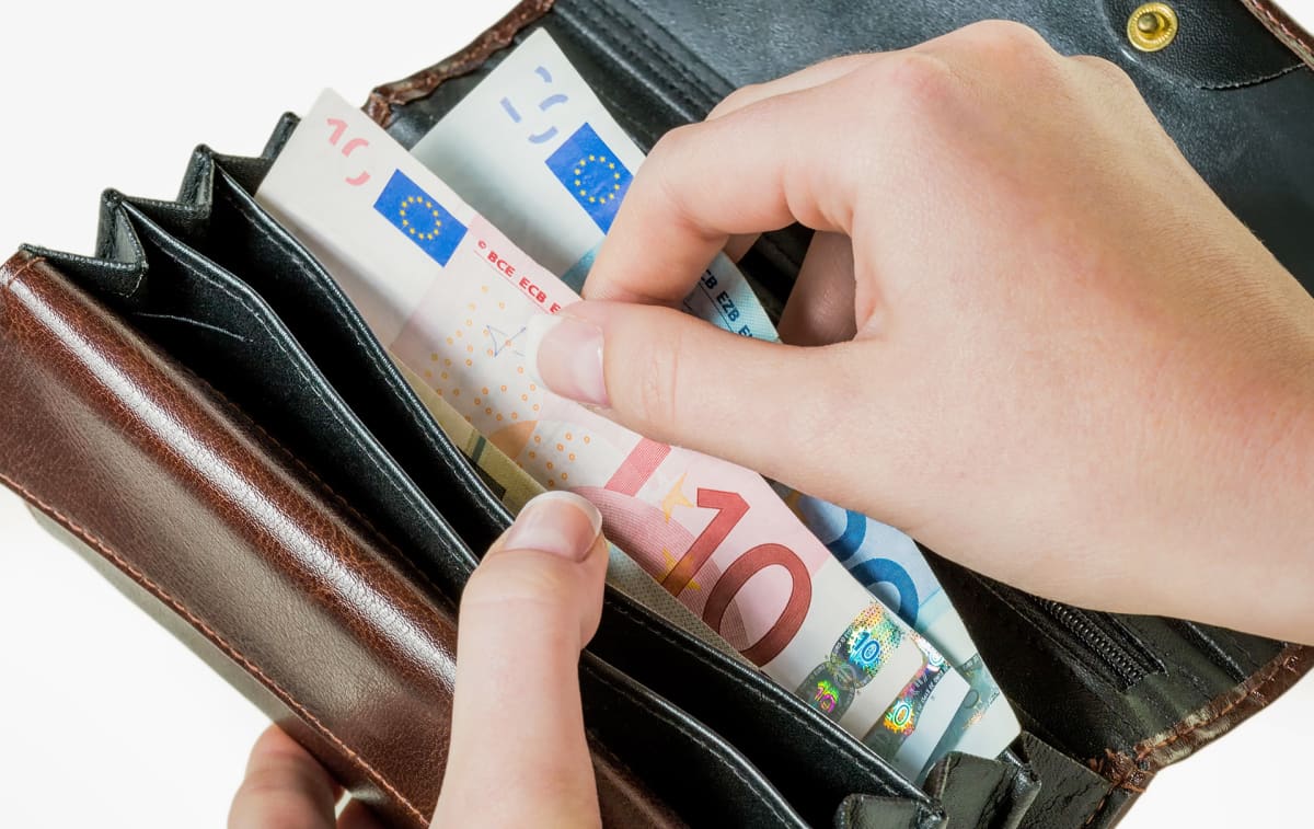 seteleitä lompakossa