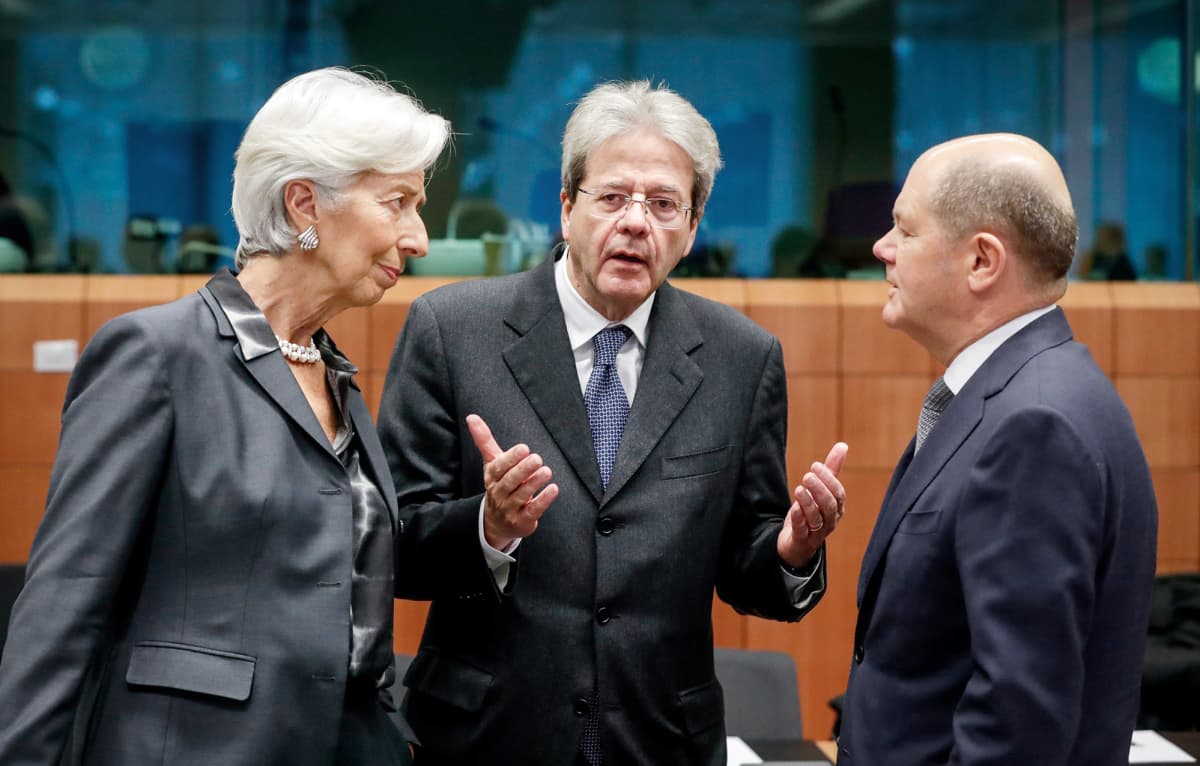 Christine Lagarde, Paolo Gentiloni ja Olaf Scholz 