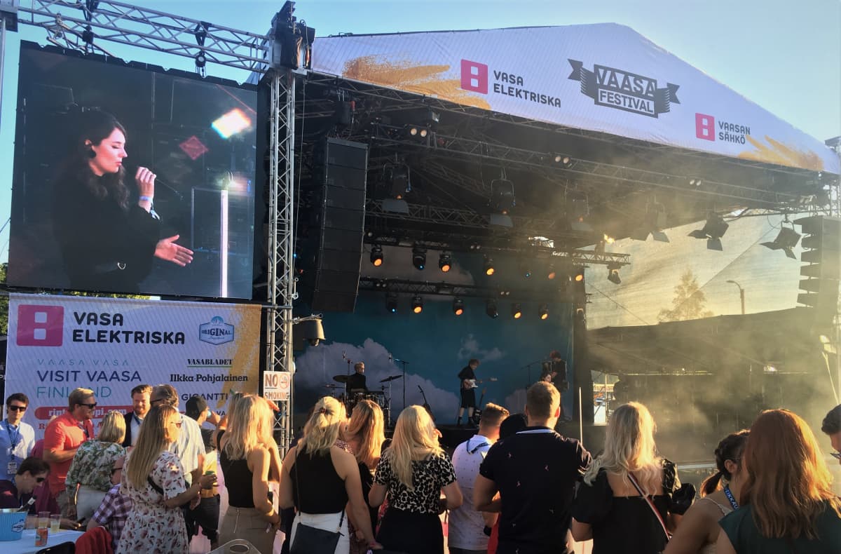 Vaasa festival ennakoi kiristyvän koronatilanteen kynnyksellä – aikaistaa  artistien esiintymisaikoja | Yle Uutiset