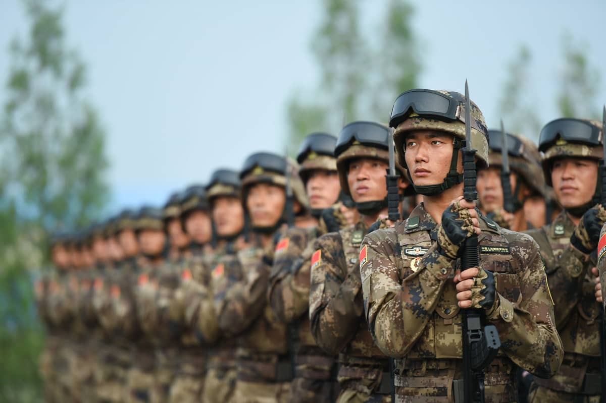 Kiinan asevoimien sotilaita.