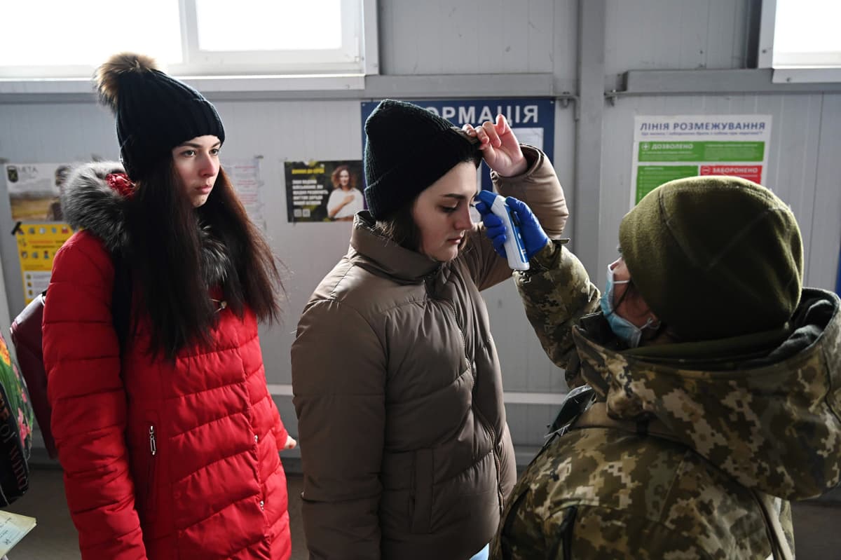 Ukrainan rajaa ylittäviltä mitattiin lämpö.