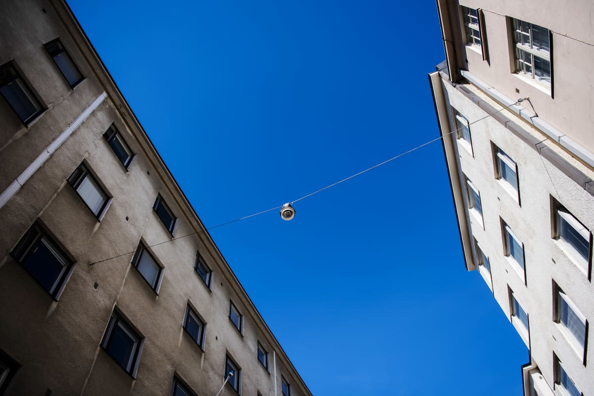 Kerrostalo Kruununhaassa Helsingissä.